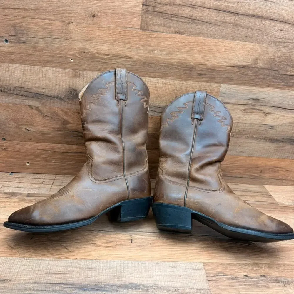 Ariat Boot Mens 9D Brown Leather Almond Toe Mid-Calf Pull On Western Cushion